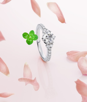 婚約指輪の種類を素材・フォルム・セッティング別にご紹介!